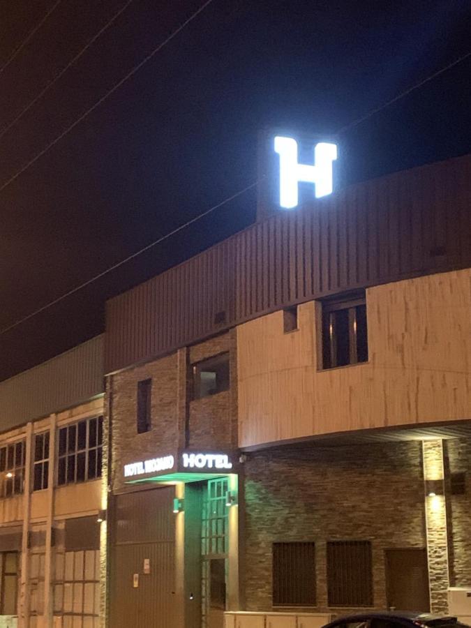 Hotel Riojano 乌马内斯-德马德里 外观 照片