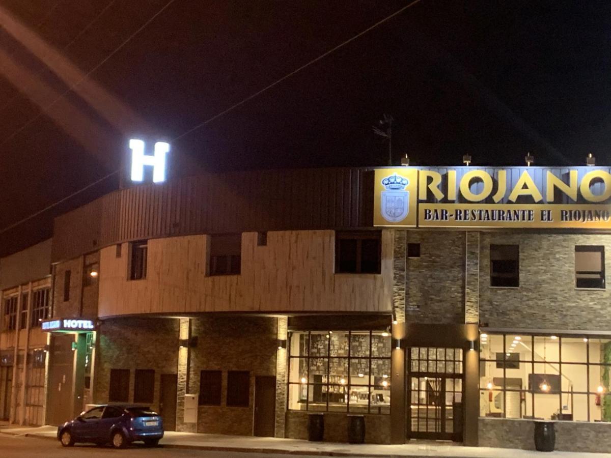 Hotel Riojano 乌马内斯-德马德里 外观 照片