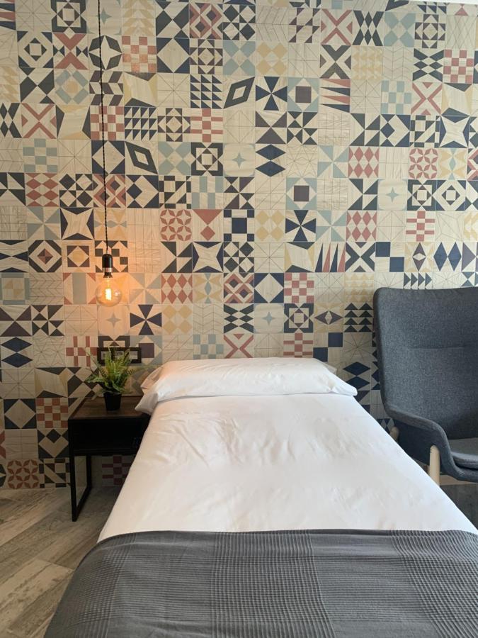 Hotel Riojano 乌马内斯-德马德里 外观 照片